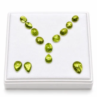 LAYOUT - Necklace, matching earrings and a ring  -  COMPLETE NATURAL PERIDOT CABOCHON SET — 13 PIECES