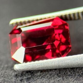 CERTIFIED NATURAL REDDISH-PINK GARNET — 3.11 CT