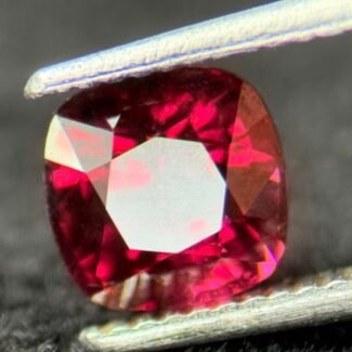 CERTIFIED NATURAL DEEP REDDISH-PINK GARNET — 1.04 CT
